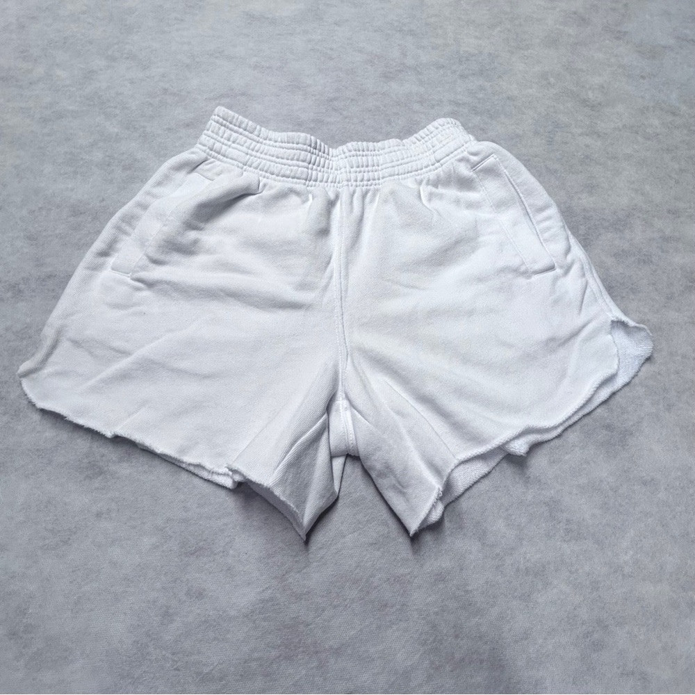 Aerie White Athletic Shorts with Elastic Waistband XS